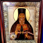 Икона святителя Игнатия Брянчанинова с частицей его мощей.